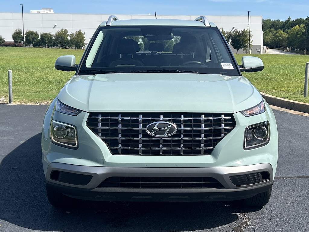 Used 2026 Hyundai Venue SEL SUV