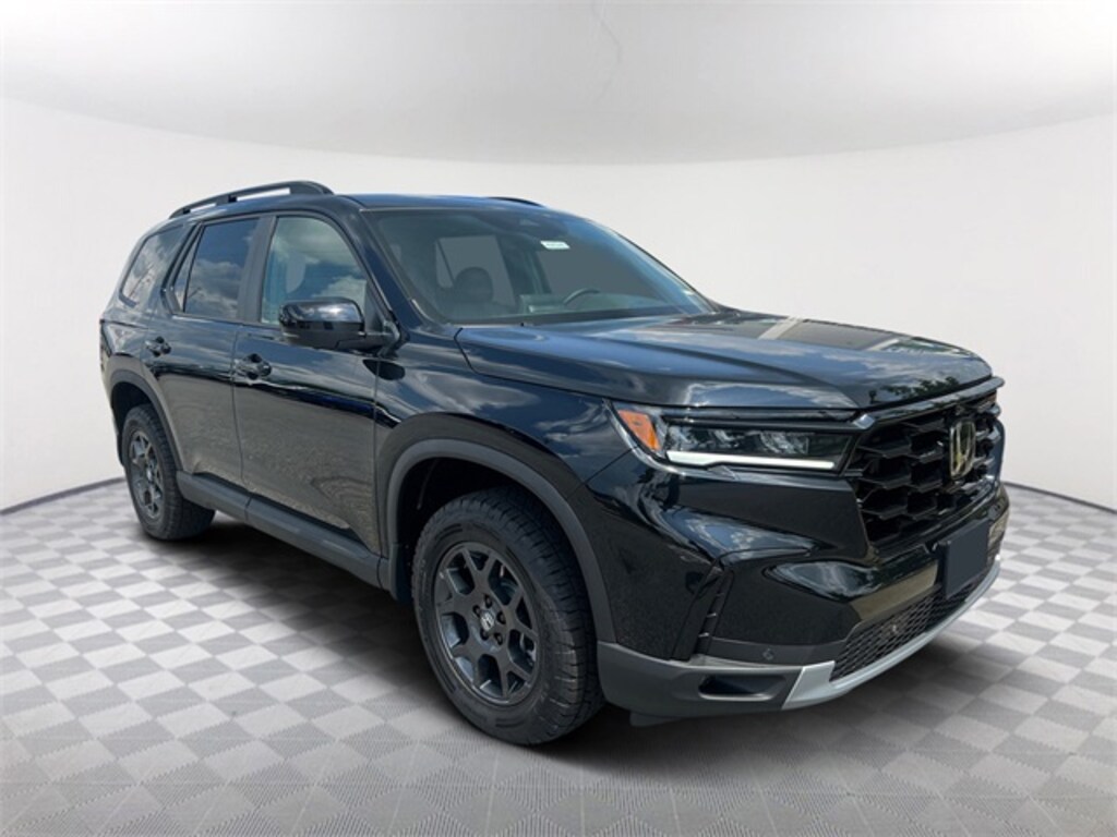 New 2025 Honda Pilot TrailSport SUV