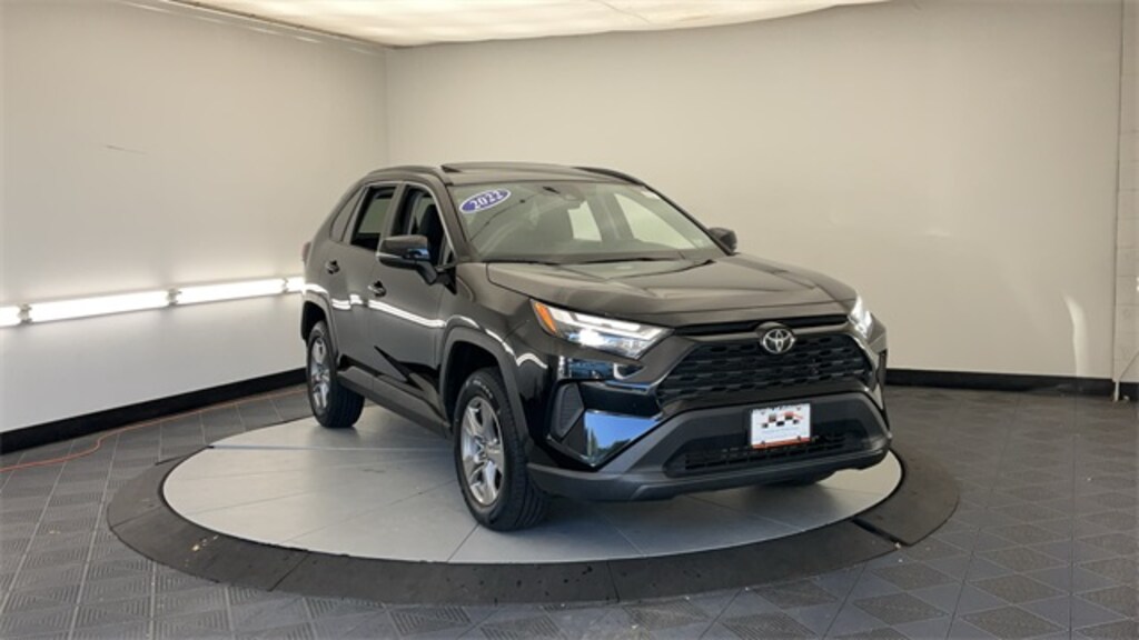 Used 2022 Toyota RAV4 XLE SUV