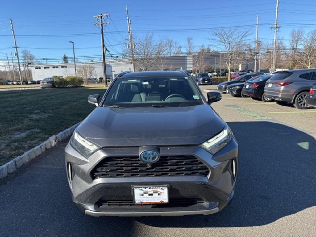 Used 2022 Toyota RAV4 Hybrid XSE SUV