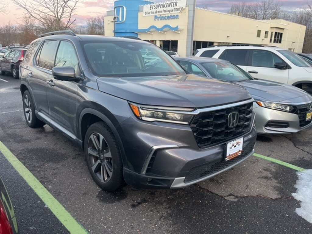 Certified 2023 Honda Pilot Elite SUV