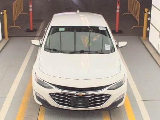 Used 2023 Chevrolet Malibu 1LT with VIN 1G1ZD5ST0PF188003 for sale in Sturtevant, WI