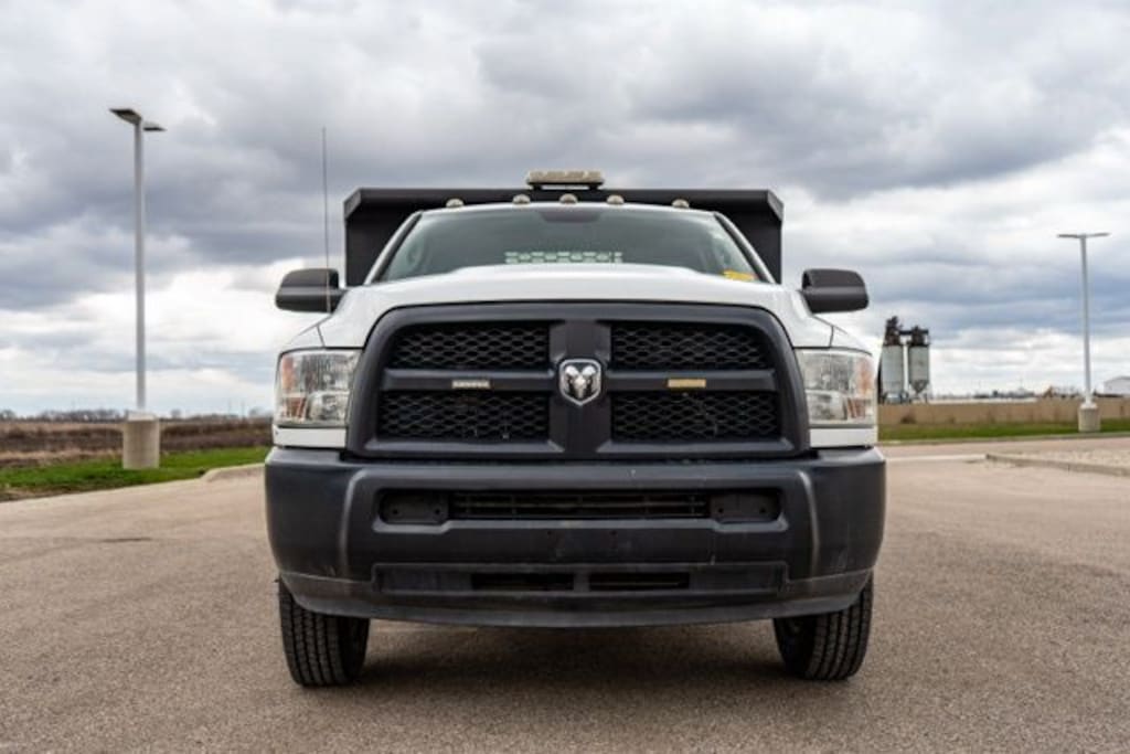 Used 2018 Ram 3500 Chassis Tradesman/SLT Truck Regular Cab
