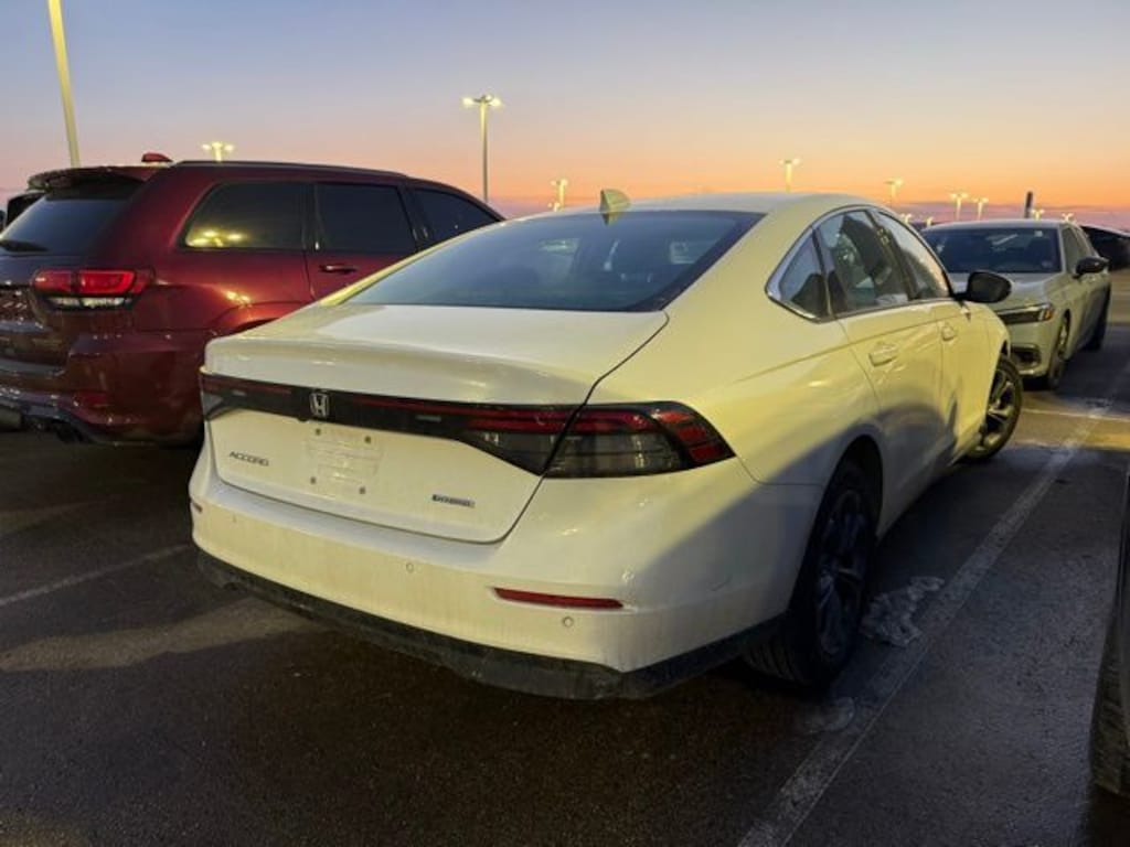Used 2025 Honda Accord Hybrid EX-L Sedan