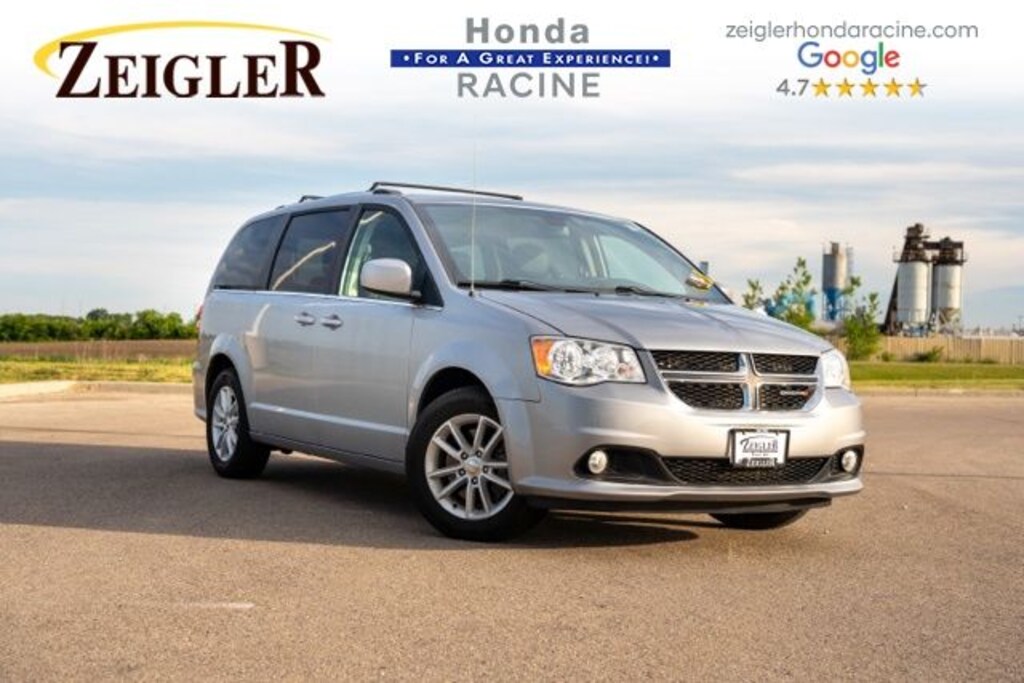 Used 2019 Dodge Grand Caravan SXT Van Passenger Van