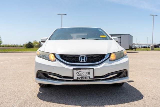 Used 2014 Honda Civic LX with VIN 19XFB2F55EE015188 for sale in Sturtevant, WI
