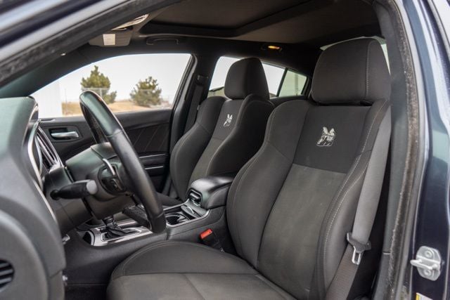 2018 DODGE CHARGER - Image 16
