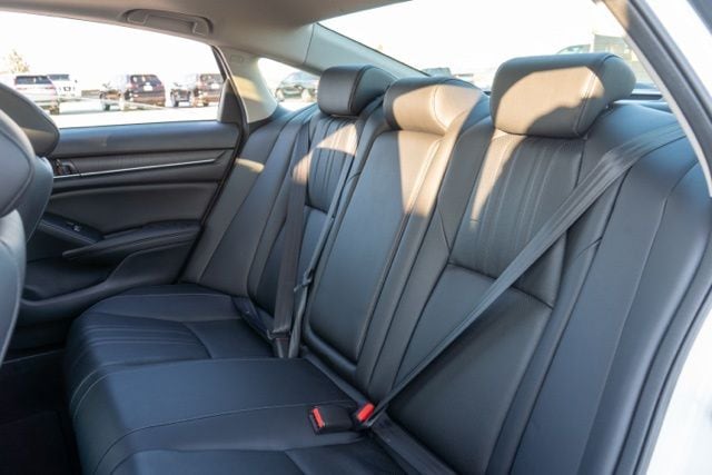 2020 HONDA ACCORD - Image 16
