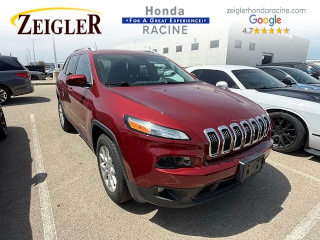 Used 2016 Jeep Cherokee Latitude 4x4 SUV