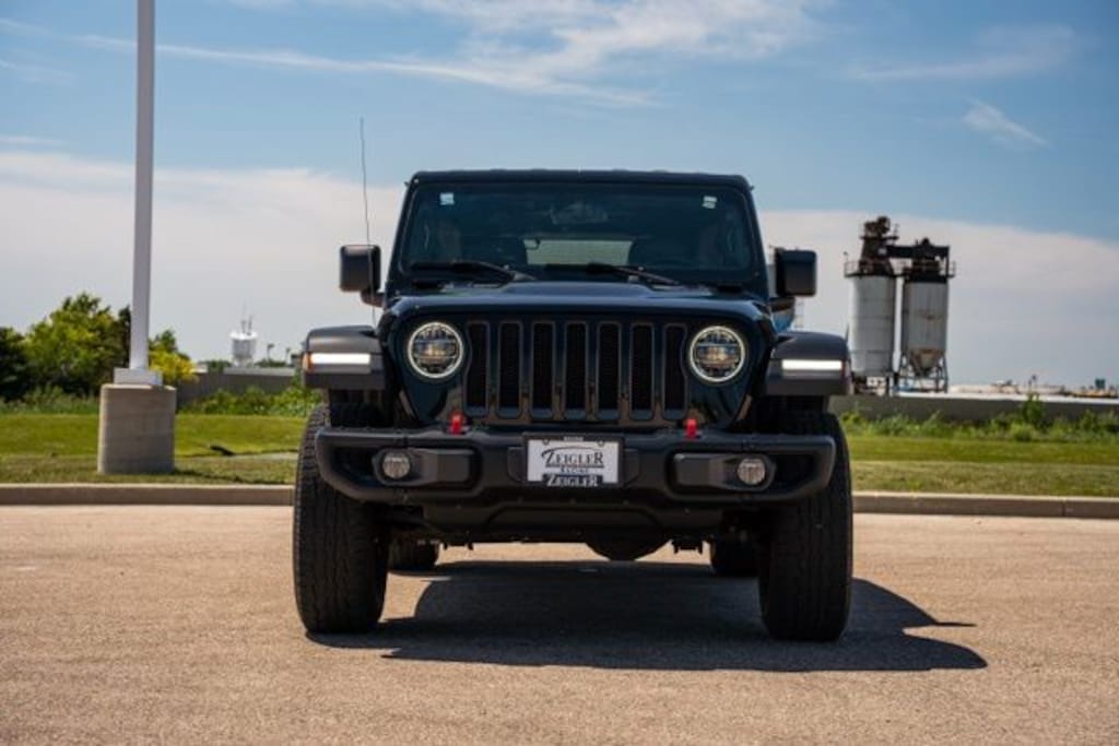 Used 2018 Jeep Wrangler Unlimited Rubicon 4x4 SUV