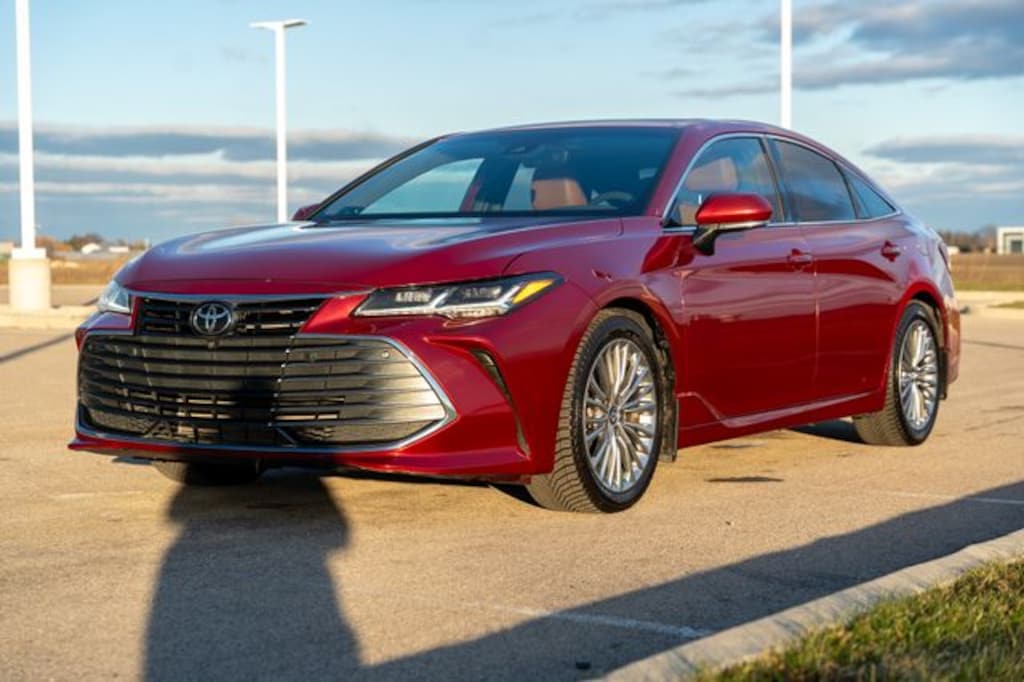 Used 2020 Toyota Avalon Limited Sedan