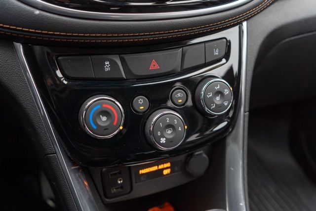 2020 CHEVROLET TRAX - Image 26