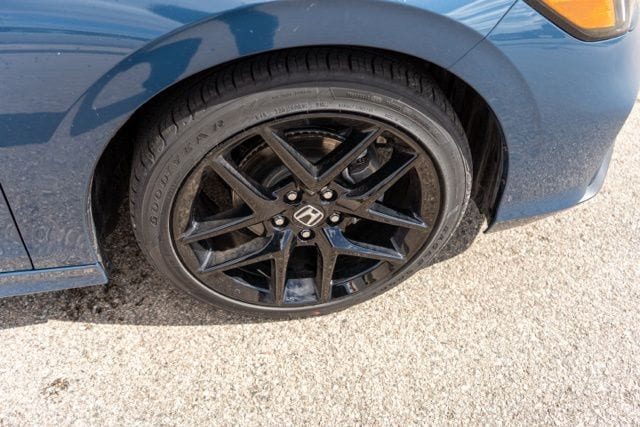2026 Honda Civic Sport - Photo 9