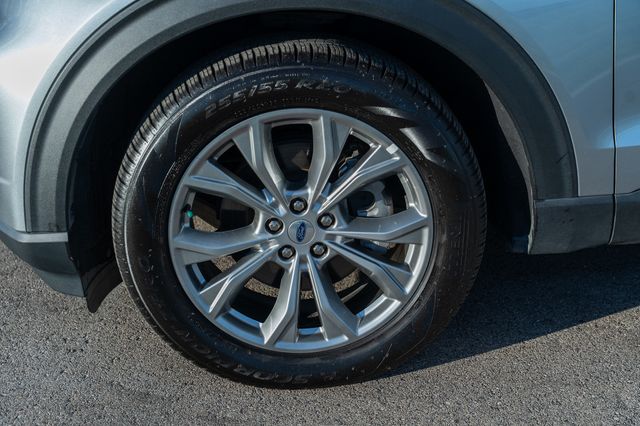 2023 Ford Explorer XLT - Photo 10