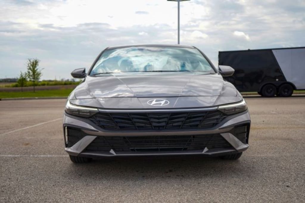 Used 2024 Hyundai Elantra SEL Sedan