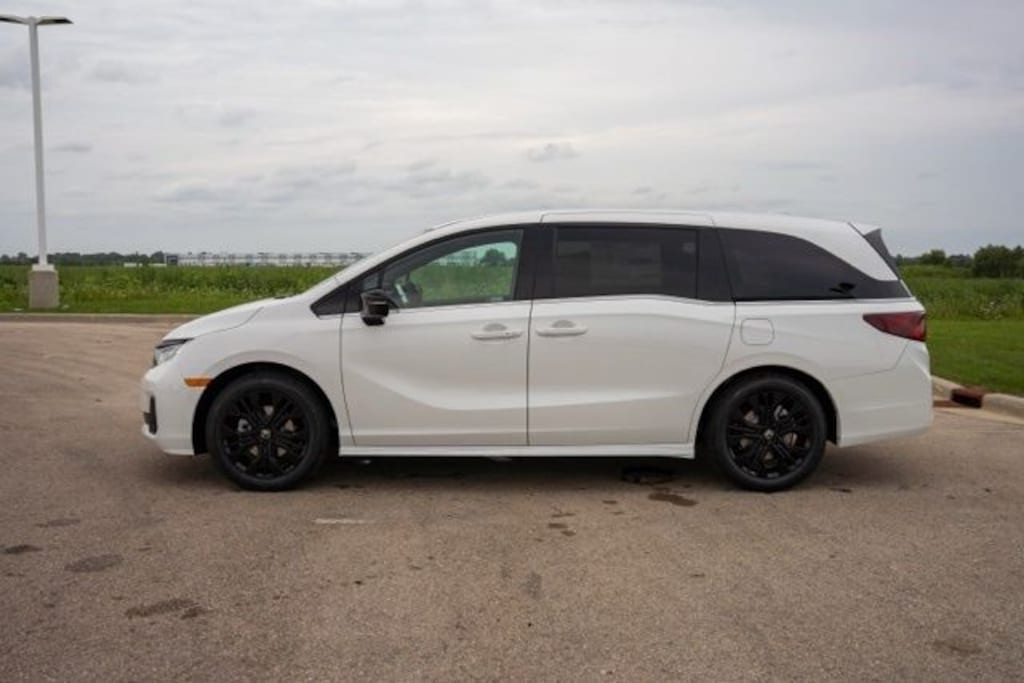 Used 2026 Honda Odyssey Sport-L Van Passenger