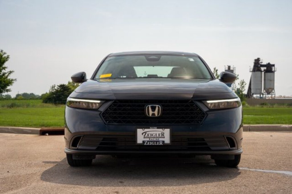 Used 2024 Honda Accord EX Sedan