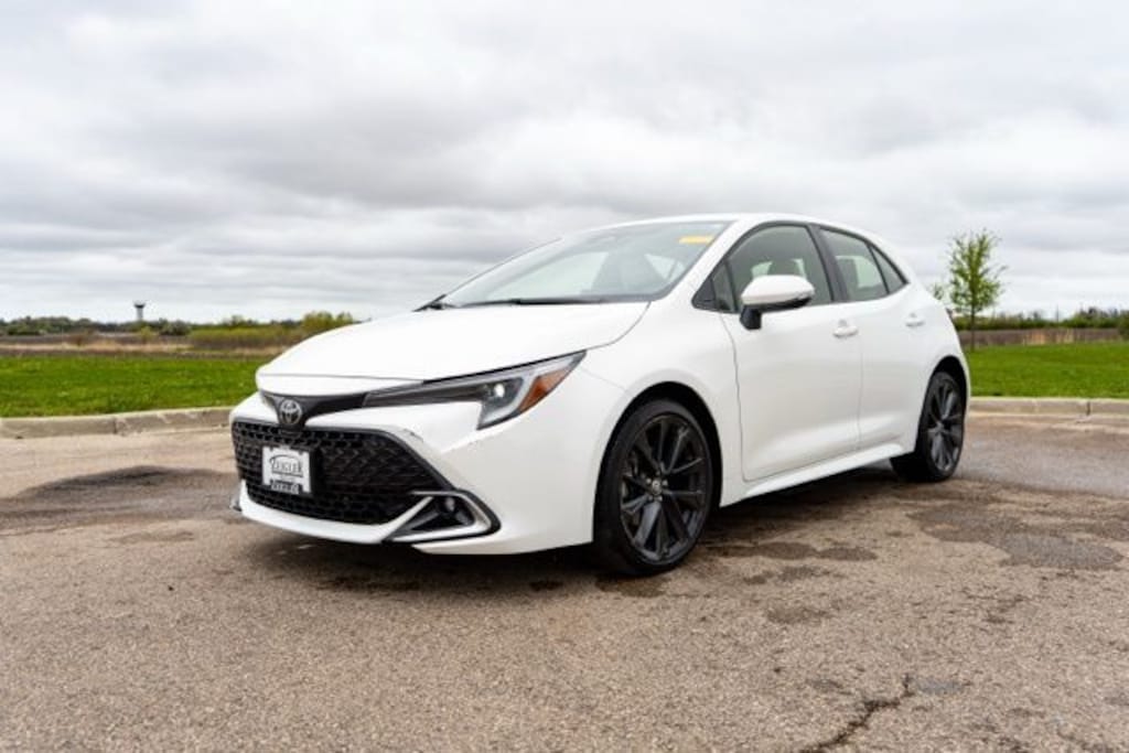 Used 2023 Toyota Corolla Hatchback XSE Hatchback
