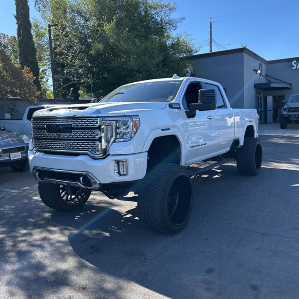 Used 2020 GMC Sierra 2500HD Denali Truck Crew Cab