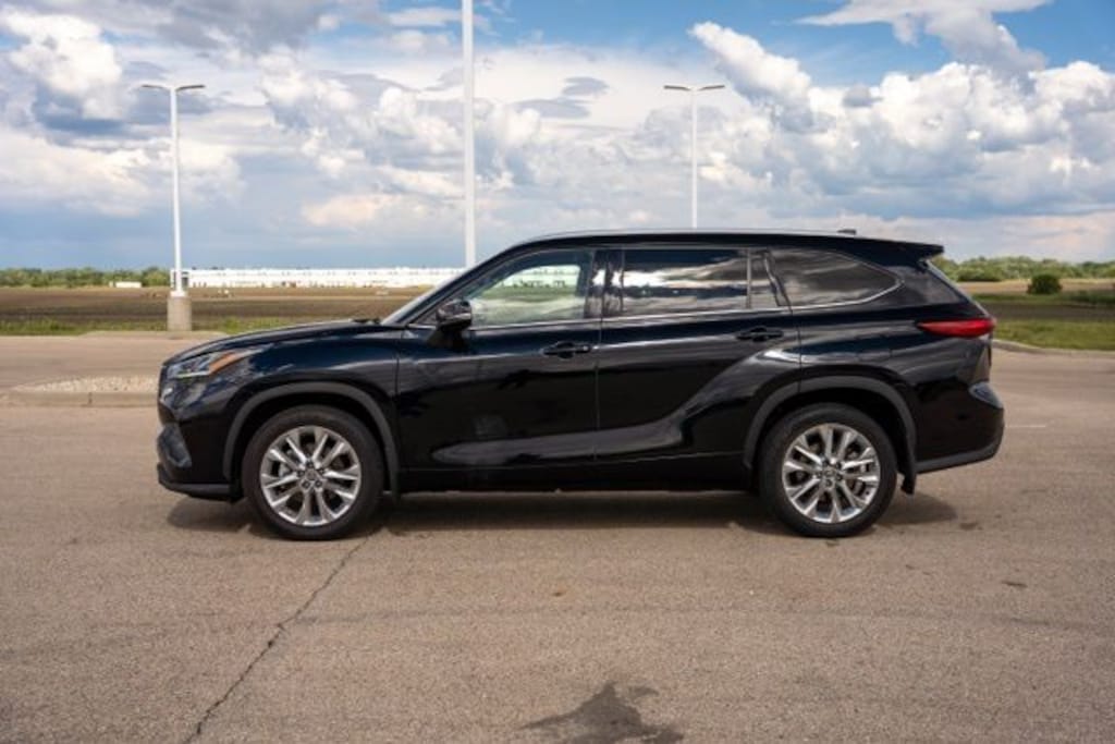 Used 2020 Toyota Highlander Limited SUV