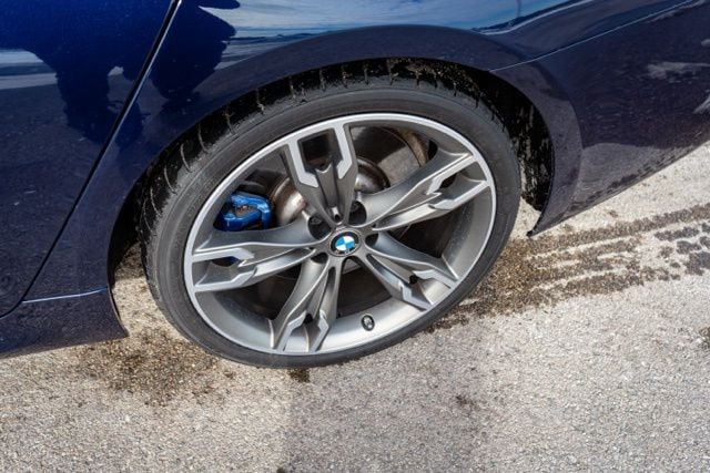 2023 BMW M550I - Image 12