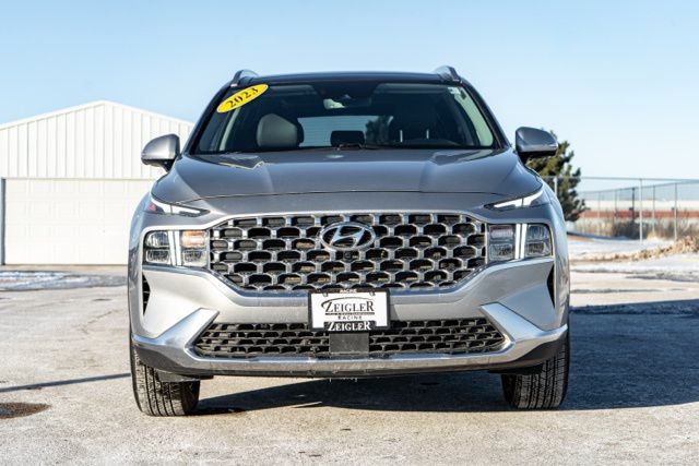 Used 2023 Hyundai Santa Fe SEL with VIN 5NMS2DAJ8PH638380 for sale in Sturtevant, WI