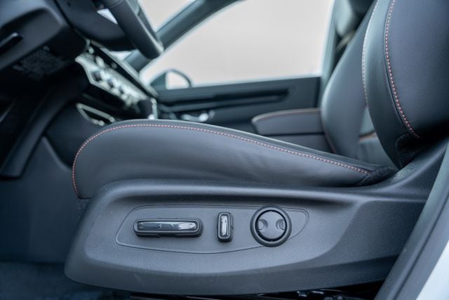 2025 Honda CR-V Sport Touring - Photo 23