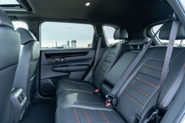 2025 Honda CR-V Sport Touring - Photo 16