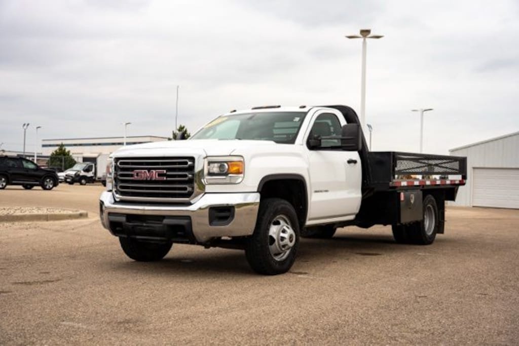Used 2015 GMC Sierra 3500HD Chassis Base Truck Regular Cab