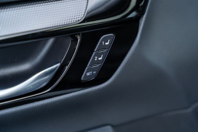 2025 Honda CR-V Sport Touring - Photo 22