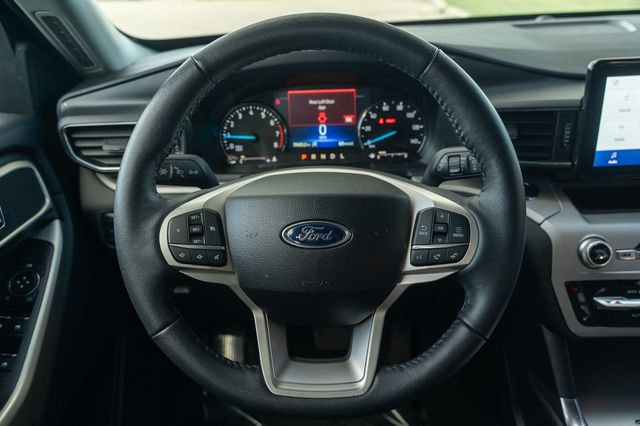 2023 Ford Explorer XLT - Photo 13