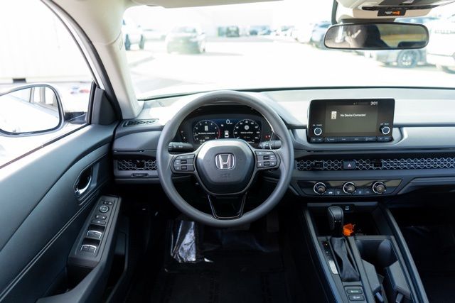 2025 HONDA ACCORD - Image 13