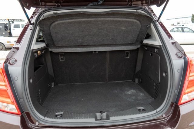 2020 CHEVROLET TRAX - Image 11