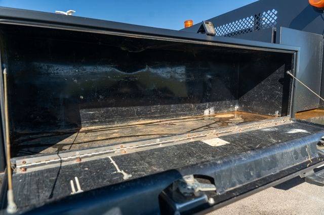 2018 Ford F-450 Super Duty Chassis Cab XL - Photo 13