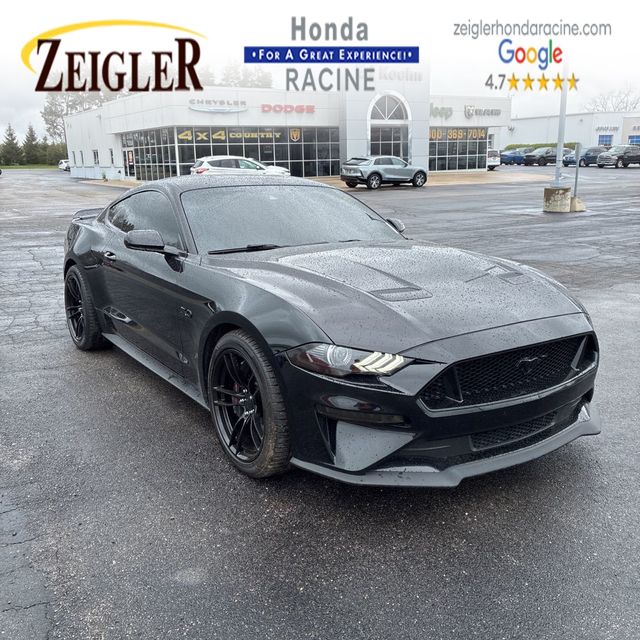 2019 Ford Mustang GT Coupe Premium's photo