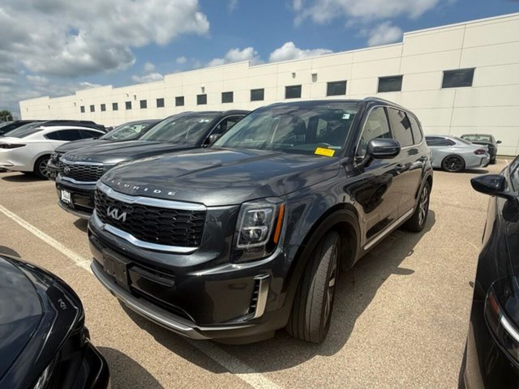 Used 2022 Kia Telluride EX SUV