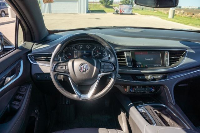 2022 Buick Enclave Essence - Photo 13