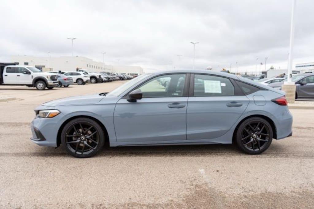 Used 2024 Honda Civic Sport Hatchback
