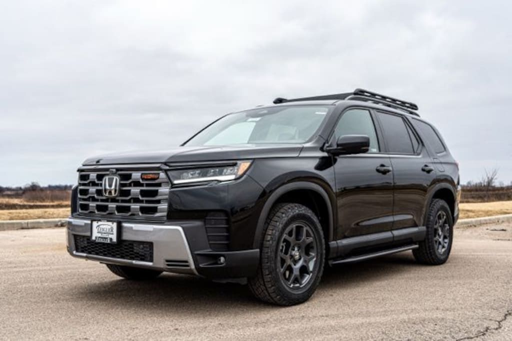 New 2026 Honda Pilot TrailSport SUV