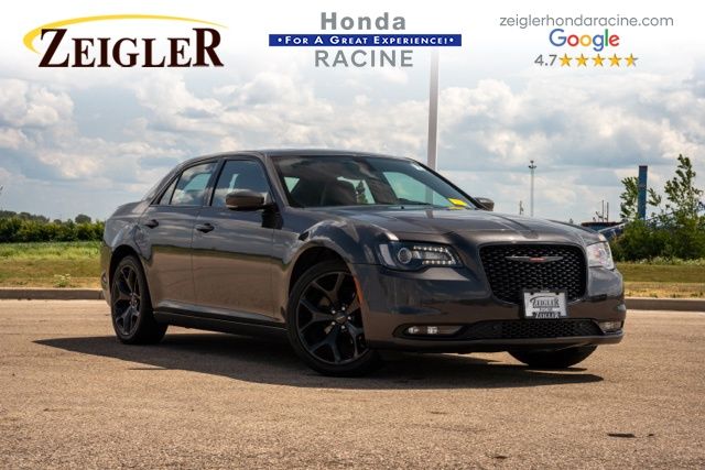 2023 Chrysler 300