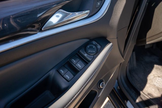 2022 Buick Enclave Essence - Photo 17