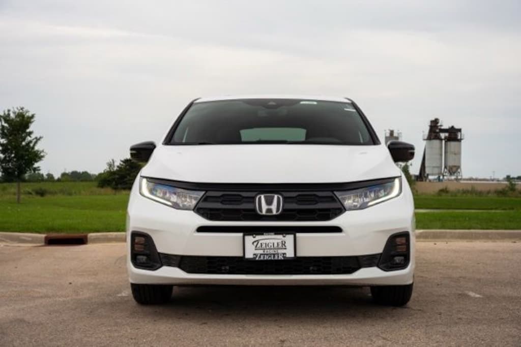 Used 2026 Honda Odyssey Sport-L Van Passenger