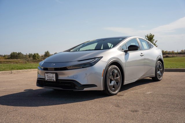 Used 2025 Toyota Prius LE Hatchback