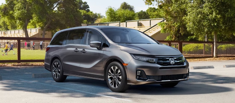 2026 Honda Odyssey vs Pilot: Minivan or SUV for Racine Families? 2026 Honda Odyssey vs Honda Pilot family vehicle comparison near Racine WI