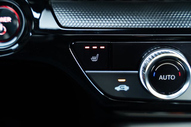 2025 Honda CR-V Sport Touring - Photo 30