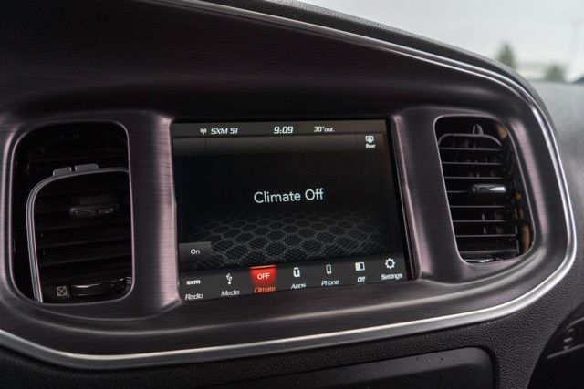 2018 DODGE CHARGER - Image 20