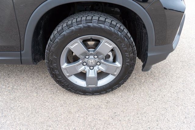 2025 HONDA RIDGELINE - Image 9