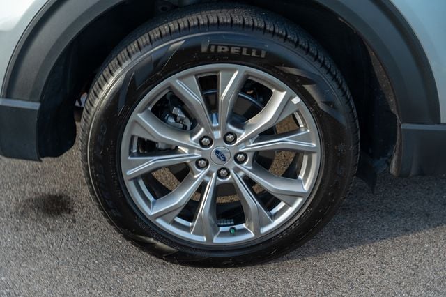 2023 Ford Explorer XLT - Photo 12