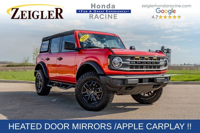 2023 Ford Bronco Base 4x4's photo