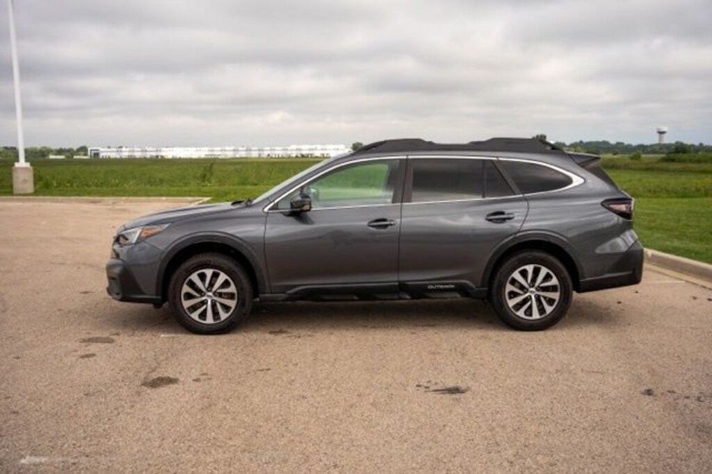 Used 2020 Subaru Outback Premium SUV